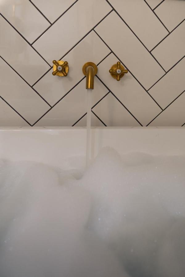 Loft On The Crescent - 5 Star Scottish Luxury - Prime West End Location Appartement Glasgow Buitenkant foto